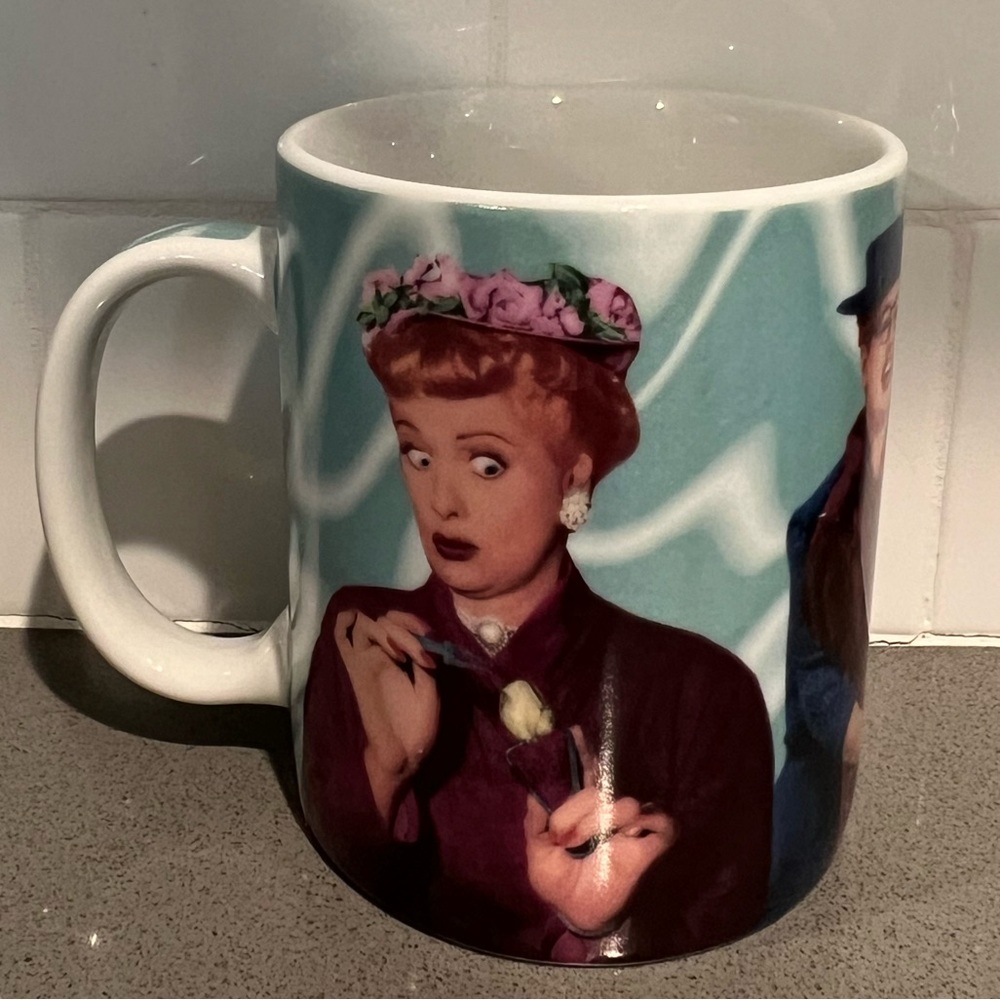 I Love Lucy Lucille Ball and Desi Arnaz Centric Coffee Cup Mug - Picture 4 of 6